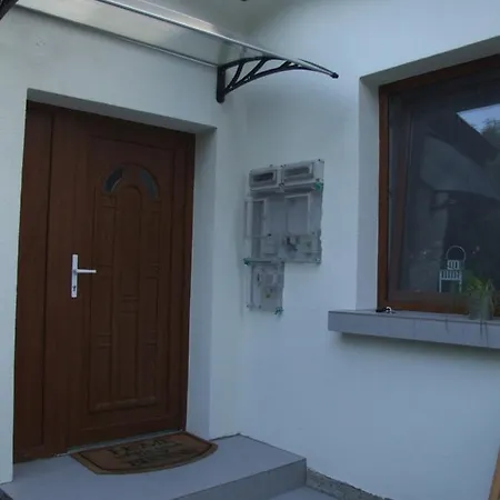 Simon Vendeghaz بيت للعطل Badacsonytördemic