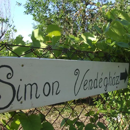 Dom wakacyjny Simon Vendeghaz *
