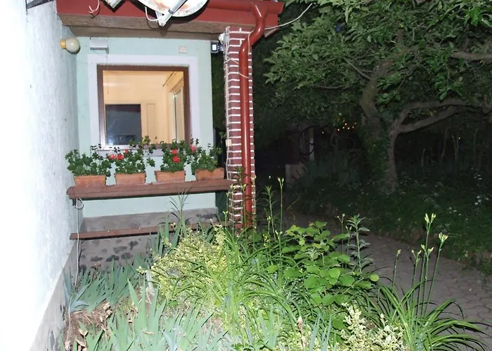 Semesterbostad Simon Vendeghaz *