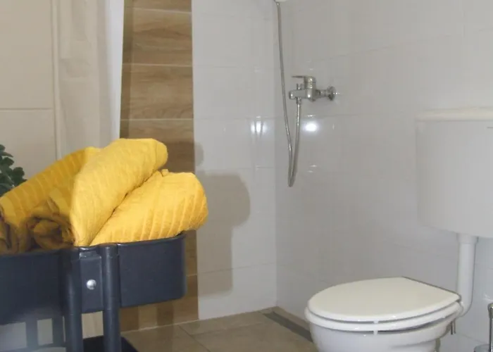 Vidám Csendes Természetközeli Falusi . Nyaraló Badacsonytördemic